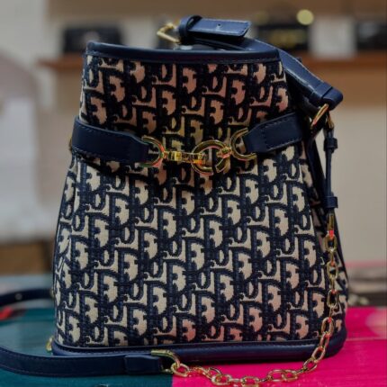 jacquard آبی دیور