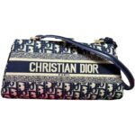 کریستین دیور آبی