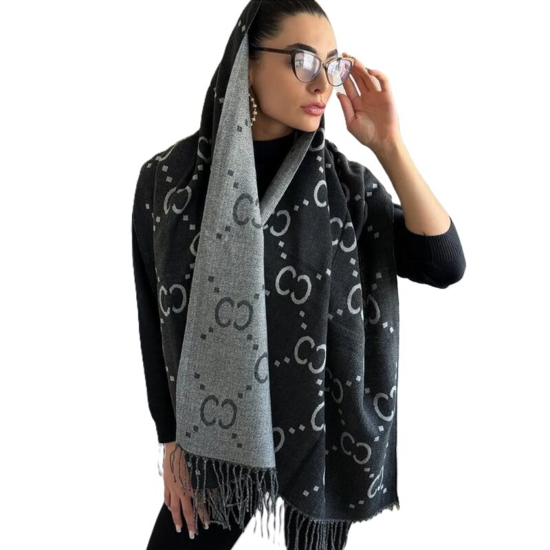 شال موهر گوچی